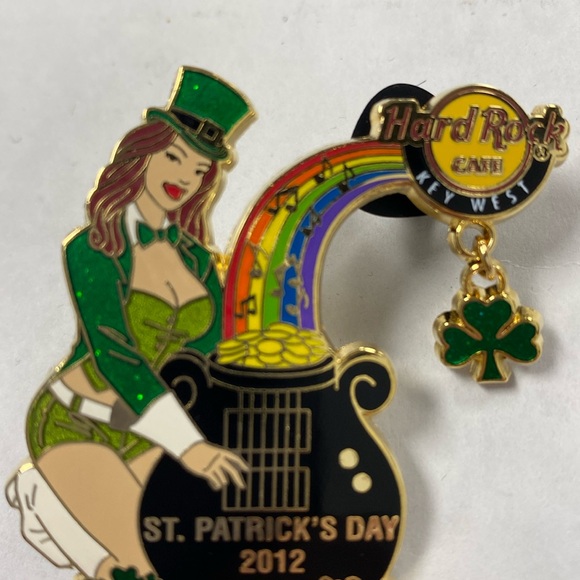 Hard Rock Cafe Key West Pin St Patrick Day Lady Rainbow Pot O Gold Ltd Ed of 100 - Picture 5 of 11